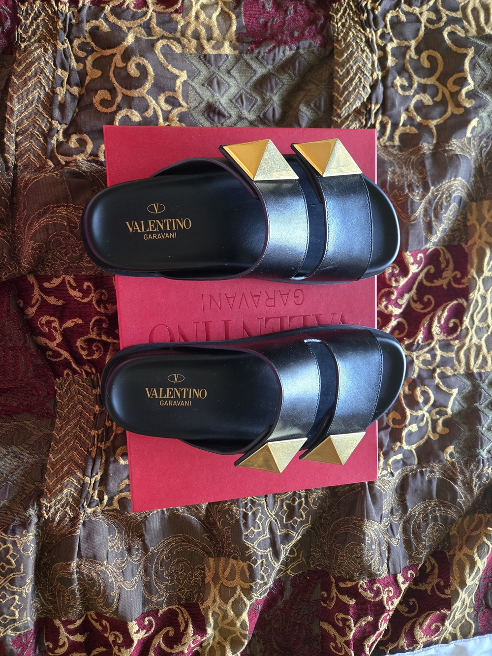 Valentino Garavani Black Slide Sandals with Gold Pyramid Studs - Picture 5 of 8